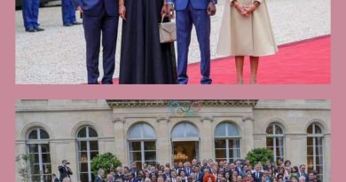 Paris: Le Pr Bassirou Diomaye Faye et son épouse accueillis par Emmanuel et Brigitte Macron à l’Elysée