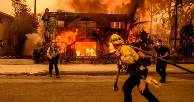 Les incendies de Los Angeles toujours indomptés, au moins dix morts