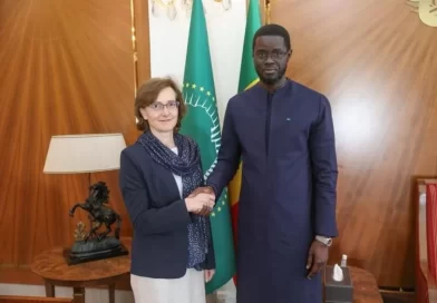 La CEO de Mercy Ships rencontre le Président de la République du Sénégal pour renforcer un partenariat à long terme