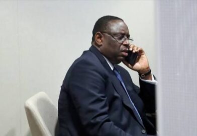 FARBA NGOM ACCUEILLI EN HÉROS: L’appel surprise de Macky Sall