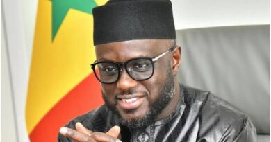 El Malick Ndiaye démissionne de la Présidence de l’Assemblée nationale El Malick Ndiaye démissionne de la Présidence de l’Assemblée nationale