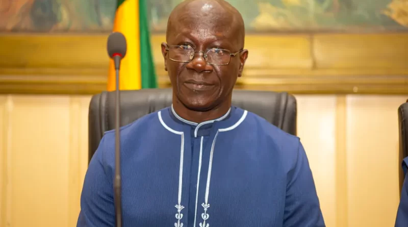 BACARY SARR LORS DE SA PASSATION DE SERVICE AVEC ALPHA THIAM: « Le Sénégal dispose d’un potentiel créatif exceptionnel » BACARY SARR LORS DE SA PASSATION DE SERVICE AVEC ALPHA THIAM: « Le Sénégal dispose d’un potentiel créatif exceptionnel »