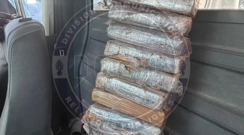 Trafic international de cocaïne : 92 kg saisis à Dakar, un suspect arrêté Trafic international de cocaïne : 92 kg saisis à Dakar, un suspect arrêté