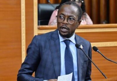Abdou Mbow revient à la charge après son expulsion : » Hier, c&rsquo;est l&rsquo;Assemblée nationale qui a été humiliée, c&rsquo;est le Règlement intérieur de l&rsquo;Assemblée nationale qui a été piétiné »