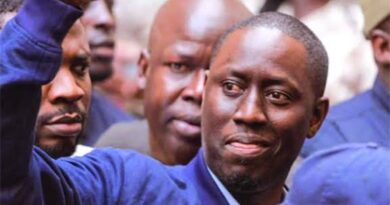 Justice: Pape Malick Ndour placé sous bracelet électronique