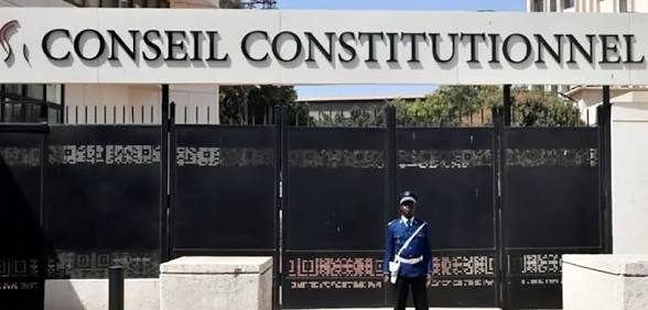 Réintégration d’Ousmane Sonko : des députés de l’opposition saisissent le Conseil constitutionnel Réintégration d’Ousmane Sonko : des députés de l’opposition saisissent le Conseil constitutionnel