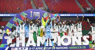 Football : les champions d’Afrique U17 et les vainqueurs du championnat scolaire CAF reçus lundi par le chef de l’Etat Football : les champions d’Afrique U17 et les vainqueurs du championnat scolaire CAF reçus lundi par le chef de l’Etat