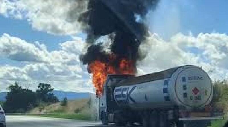 Incendie d’un camion-citerne à Diamniadio : la circulation perturbée au niveau du péage