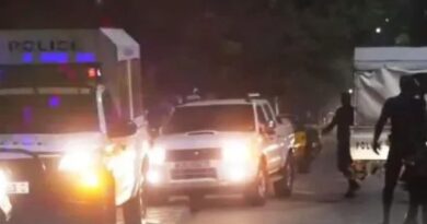 Keur Massar : une foule attaque la police pour empêcher des arrestations