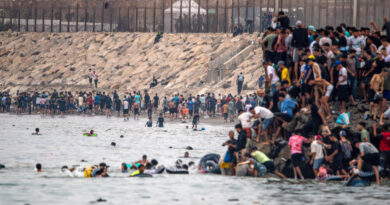 Ceuta: le Maroc assure avoir prévenu l&rsquo;Espagne des risques avant la crise migratoire