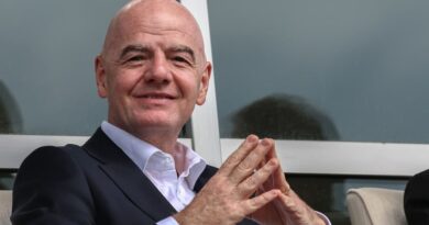 La Fifa présente des «excuses» après son projet d&rsquo;investissements privés et réaffirme son soutien à Infantino