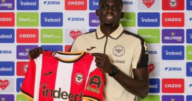 El Hadj Malick Diouf rejoint officiellement Brentford !