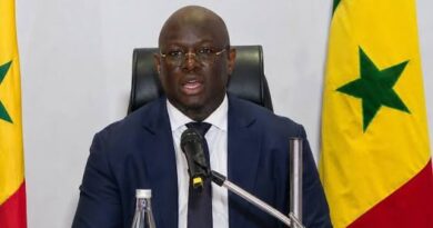 Bourses de sécurité familiale : l’enveloppe va doubler à partir de 2027 (ministre)