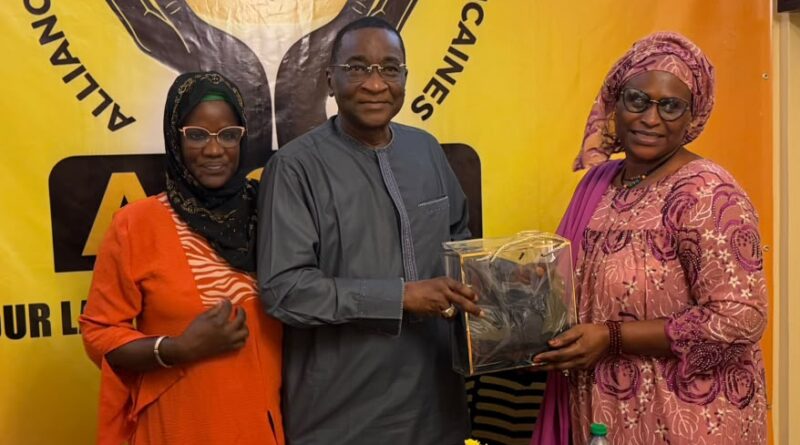 Le mouvement Takhaw Jotna rejoint ALSAR de Racine SY